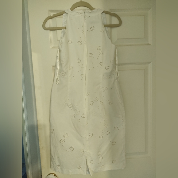 Beautiful Eyelet Evan Picone Sundress - Picture 5 of 9